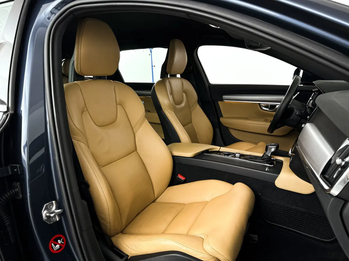 T5 90th Anniversary Edition | Parkeercamera | Stoelverwarming | Cruise control | Trekhaak
