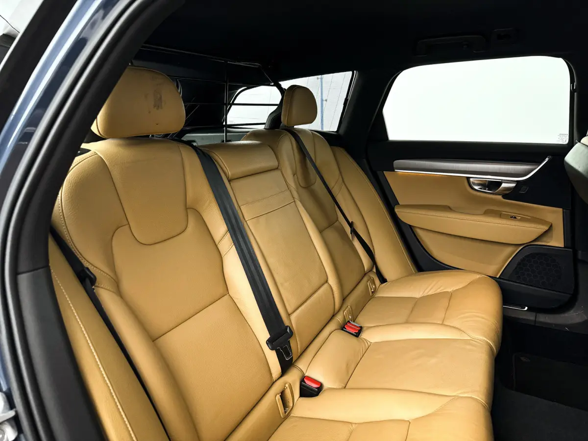T5 90th Anniversary Edition | Parkeercamera | Stoelverwarming | Cruise control | Trekhaak