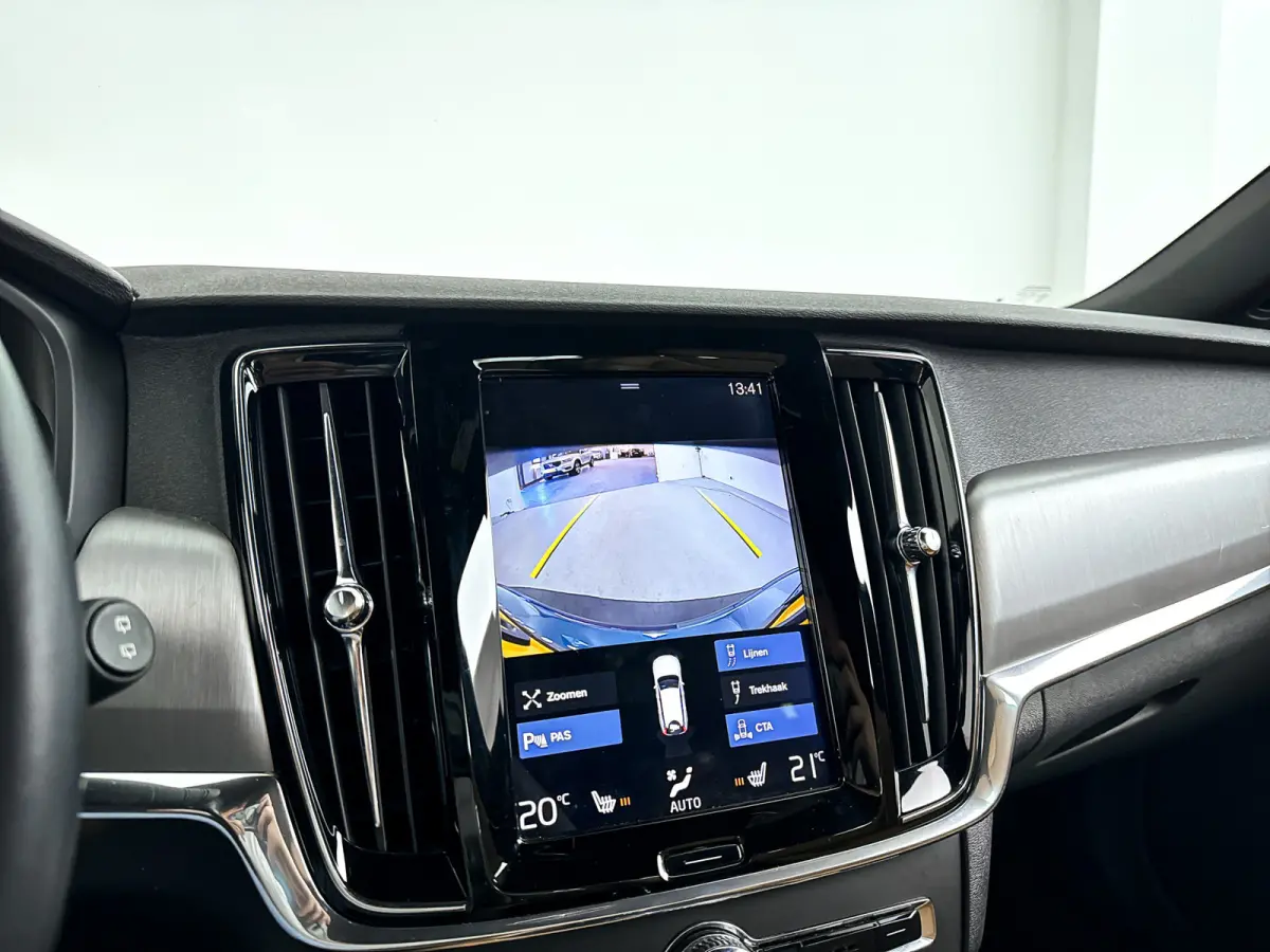 T5 90th Anniversary Edition | Parkeercamera | Stoelverwarming | Cruise control | Trekhaak