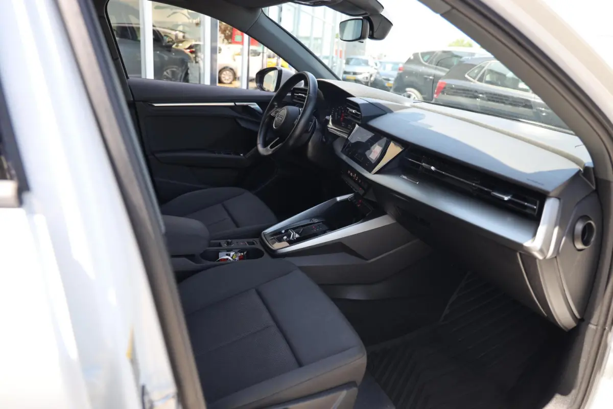 30 TFSI Pro Line|Automaat|Trekhaak|Navi|Cruise control|