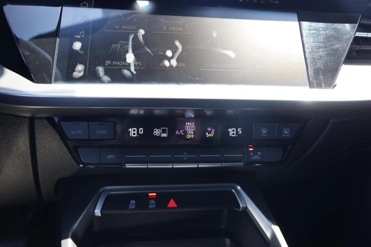 30 TFSI Pro Line|Automaat|Trekhaak|Navi|Cruise control|