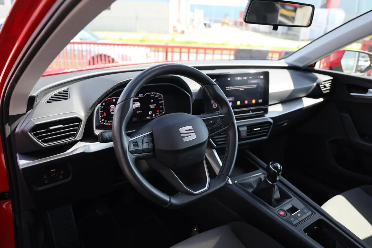 1.0 TSI Reference|Cruise control|Apple carplay/android auto|Navi|