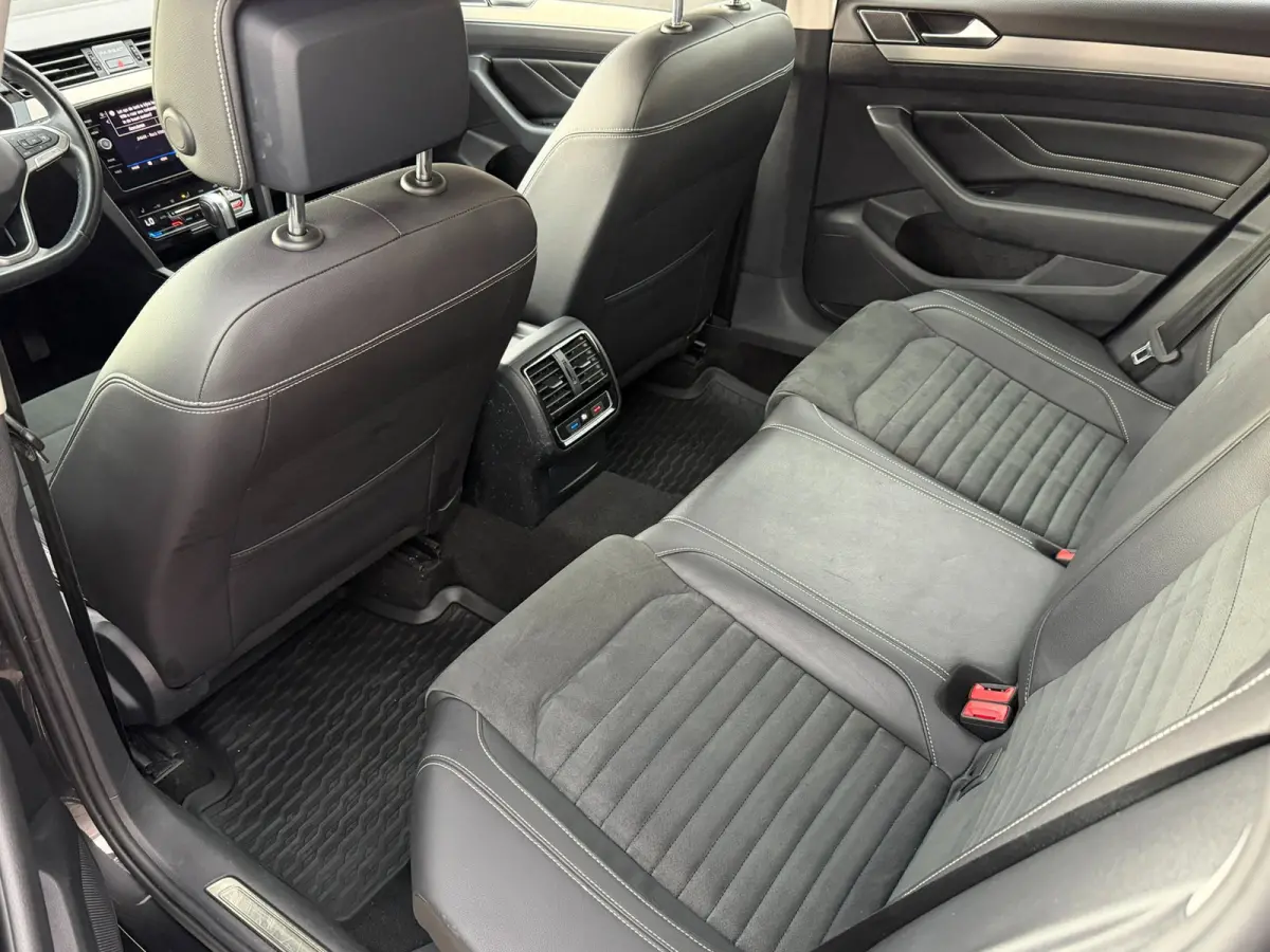 1.5 TSI Business +