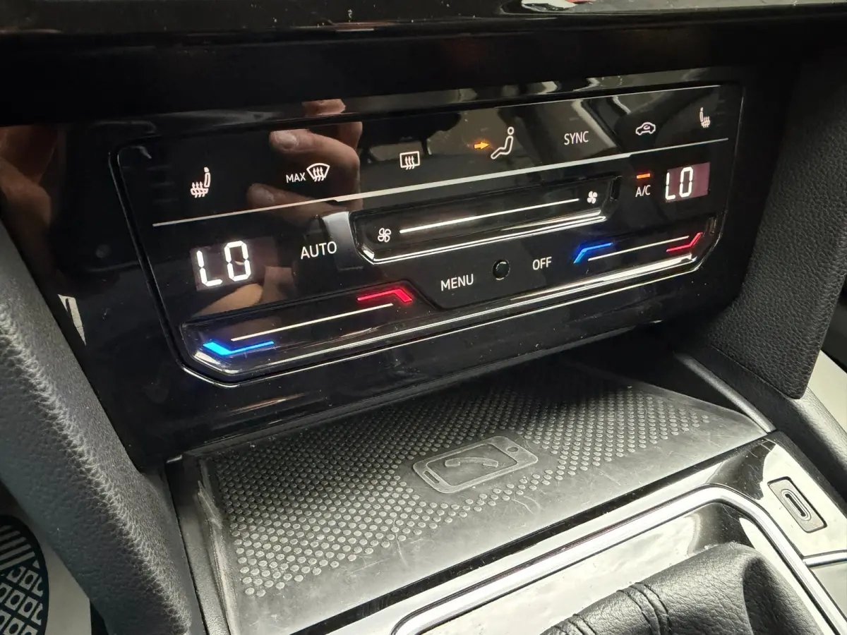 1.5 TSI Business +