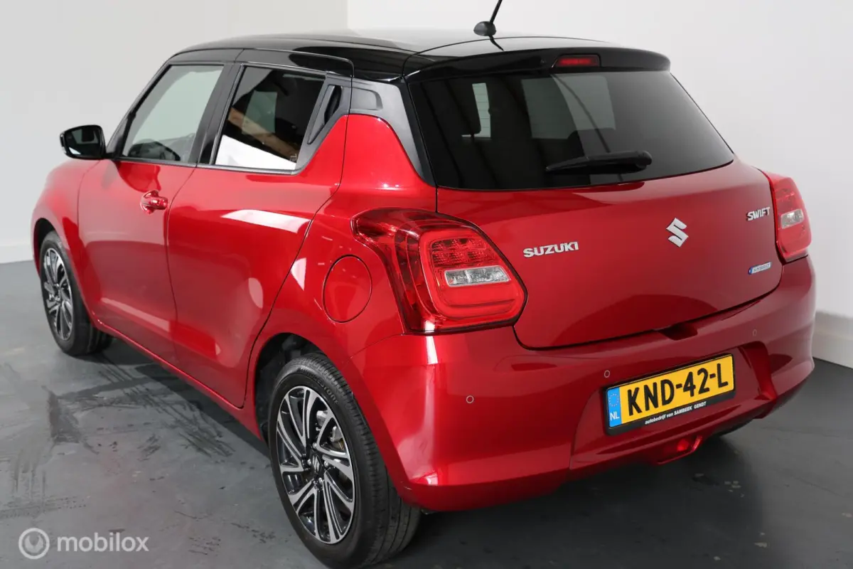 1.2 Comfort Smart Hybrid - Stoelverwarming - Camera - Navigatie