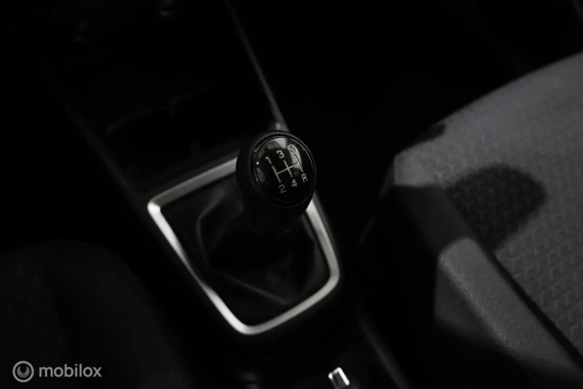 1.2 Comfort Smart Hybrid - Stoelverwarming - Camera - Navigatie