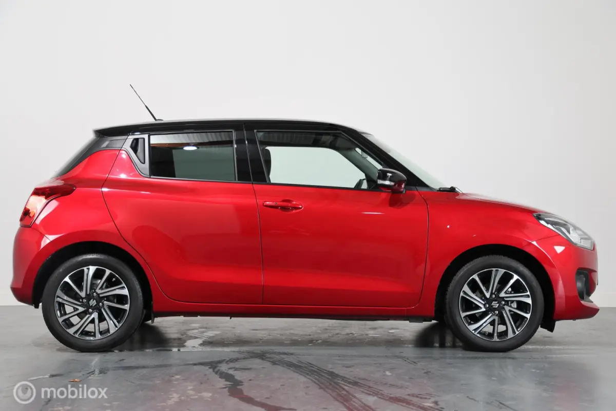 1.2 Comfort Smart Hybrid - Stoelverwarming - Camera - Navigatie
