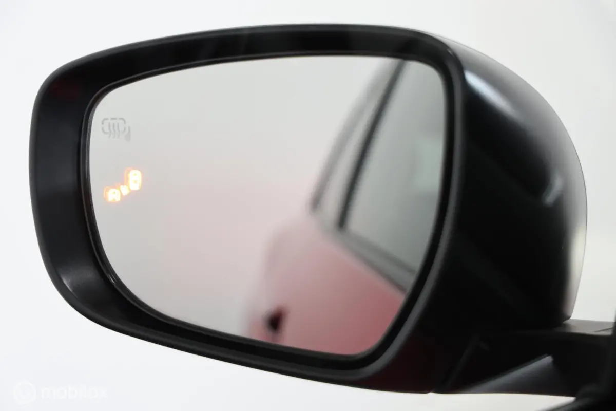 1.2 Comfort Smart Hybrid - Stoelverwarming - Camera - Navigatie