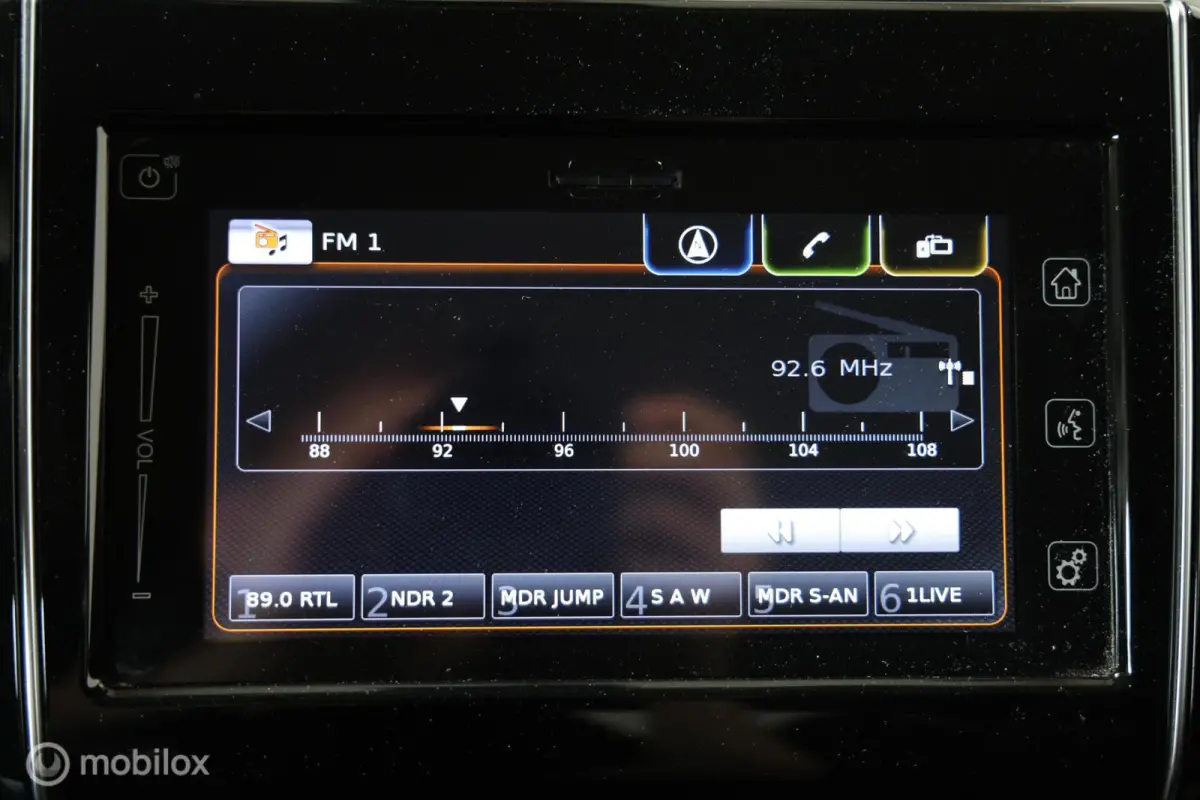 1.2 Comfort Smart Hybrid - Stoelverwarming - Camera - Navigatie