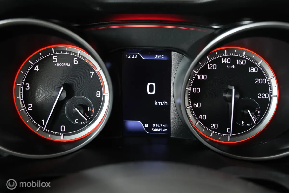 1.2 Comfort Smart Hybrid - Stoelverwarming - Camera - Navigatie
