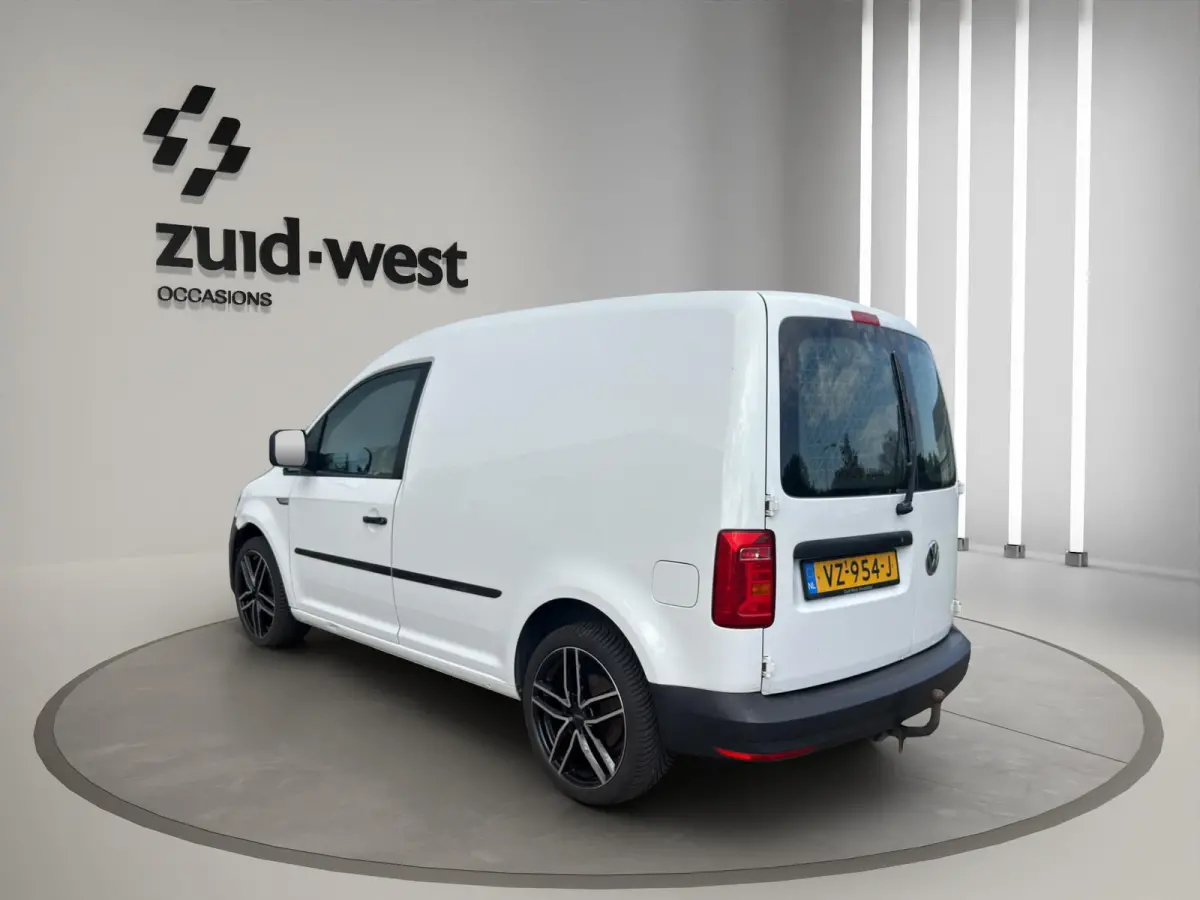 1.6 TDI L1H1 CarPlay Camera Airco