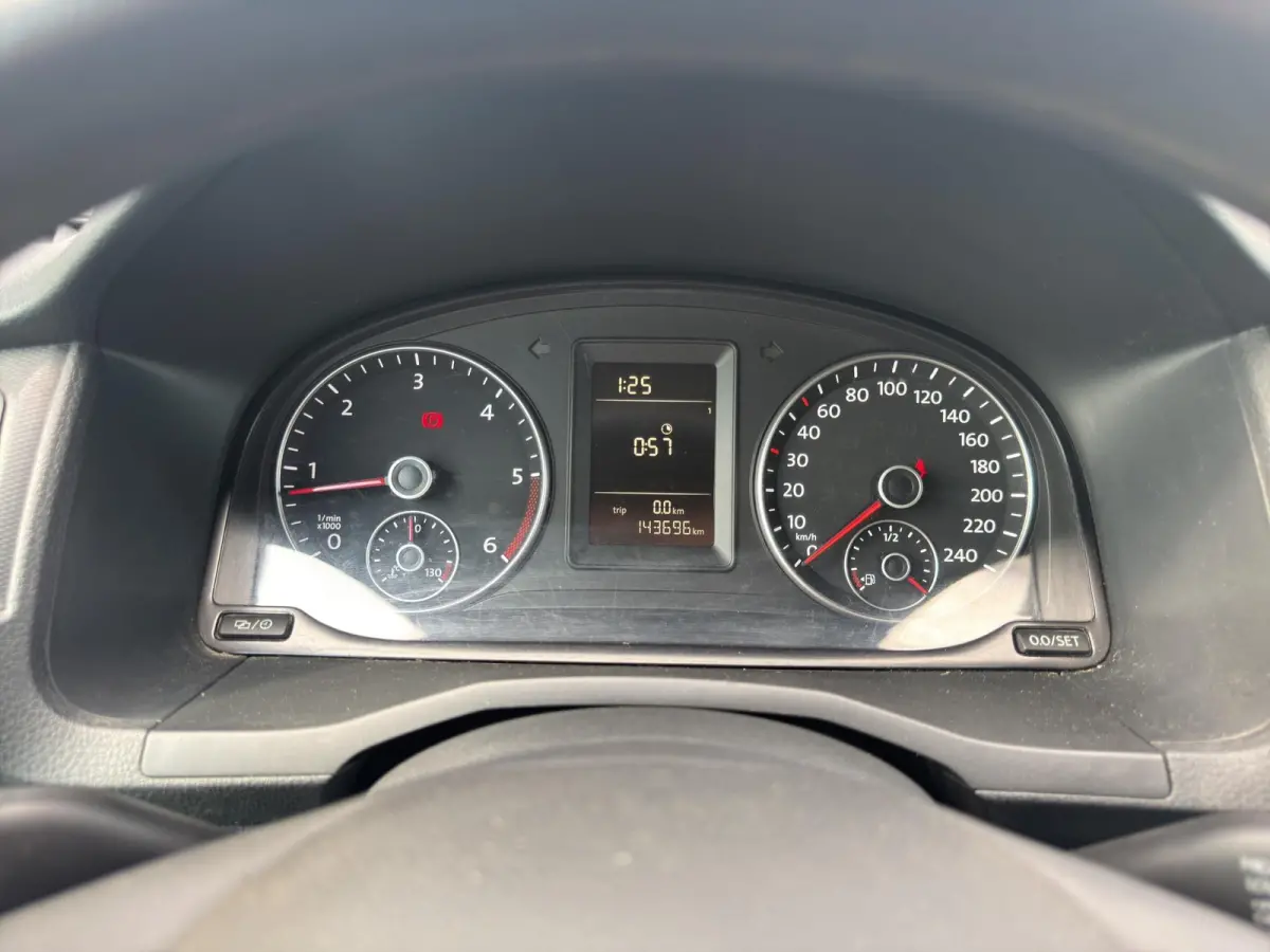 1.6 TDI L1H1 CarPlay Camera Airco