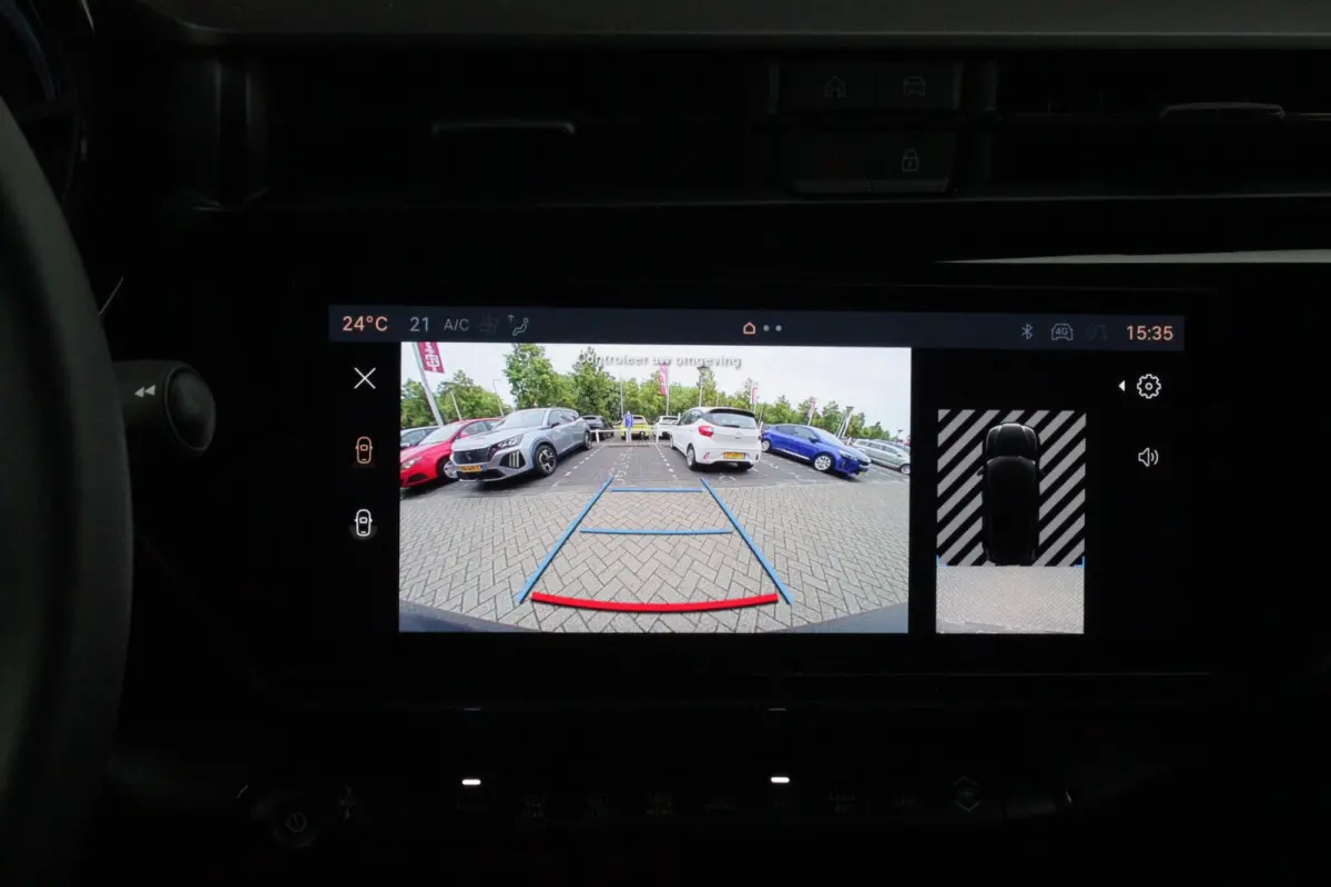 ELETTRICA SPECIALE 156PK 54 kWh | WARMTEPOMP | TECHNOLOGIE PAKKET (O.A. FULL LED ADAPTIVE MATRIX KOPLAMPEN/DODEHOEK DETECTIE/DRAADLOZE TELEFOONLADER/ACHTERUITRIJ CAMERA/PARKEERSENSOREN VOOR,