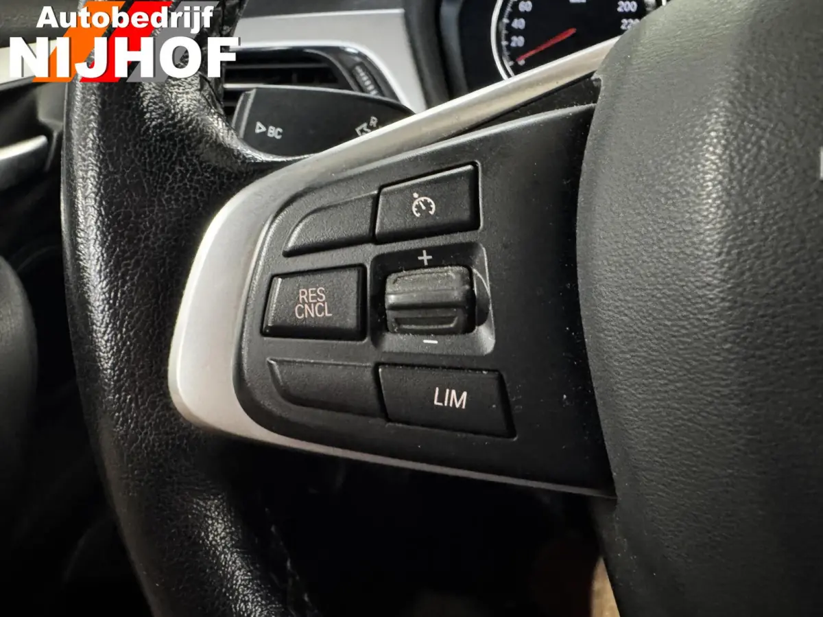 sDrive18i Executive Automaat
