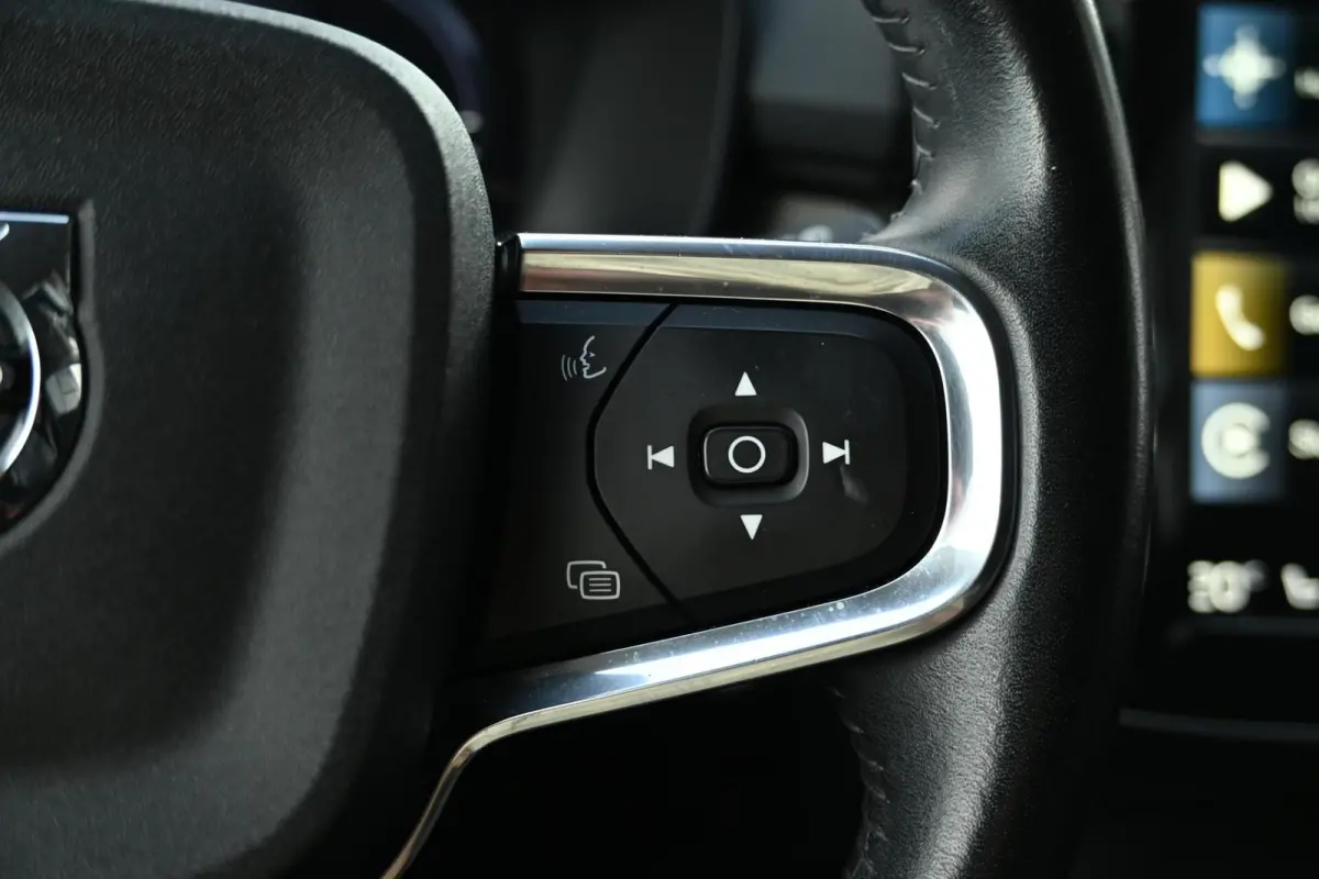 1.5 T5 R-Design|Trekhaak|Stuurverwarming|Carplay