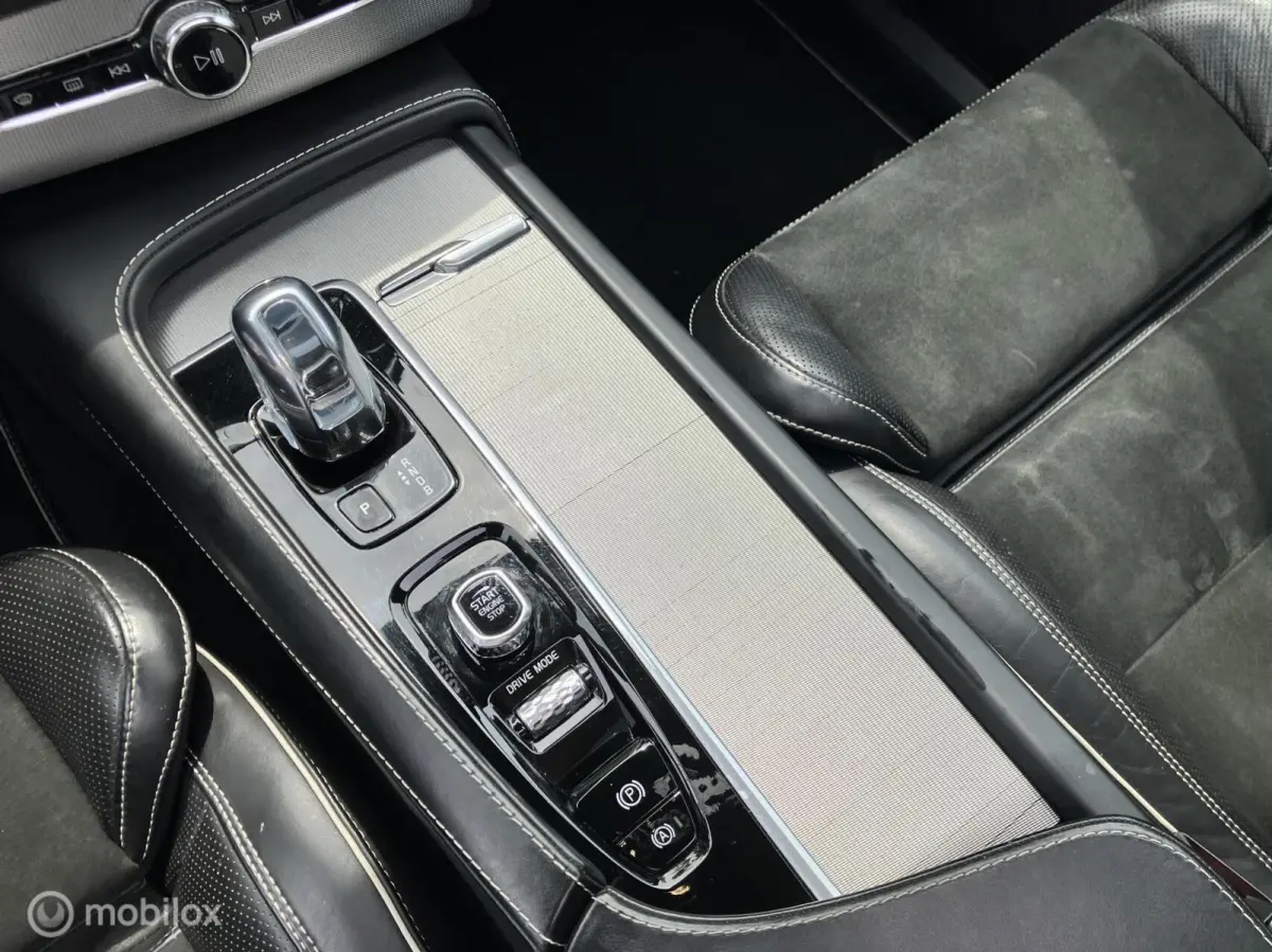 2.0 T8 Twin Engine AWD Inscription PlugIn 7 pers