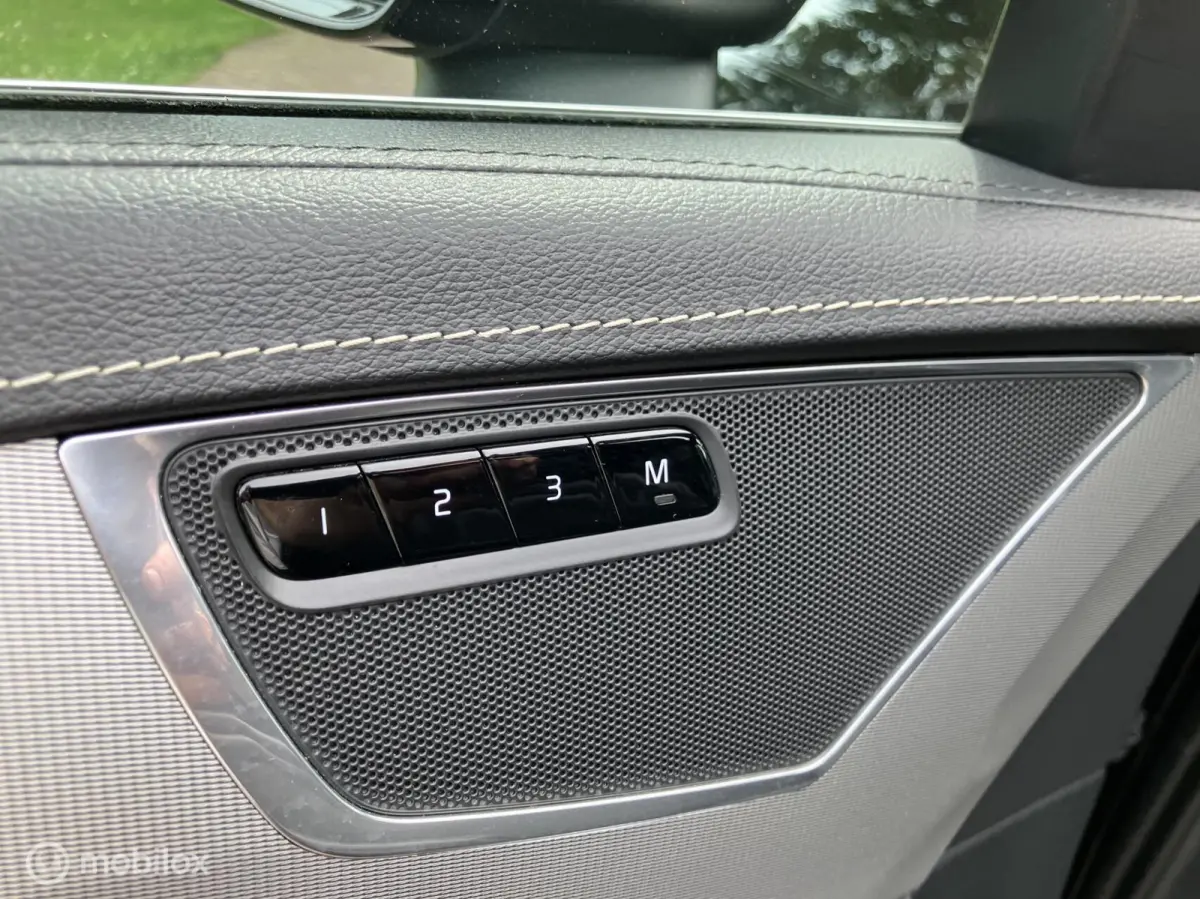 2.0 T8 Twin Engine AWD Inscription PlugIn 7 pers