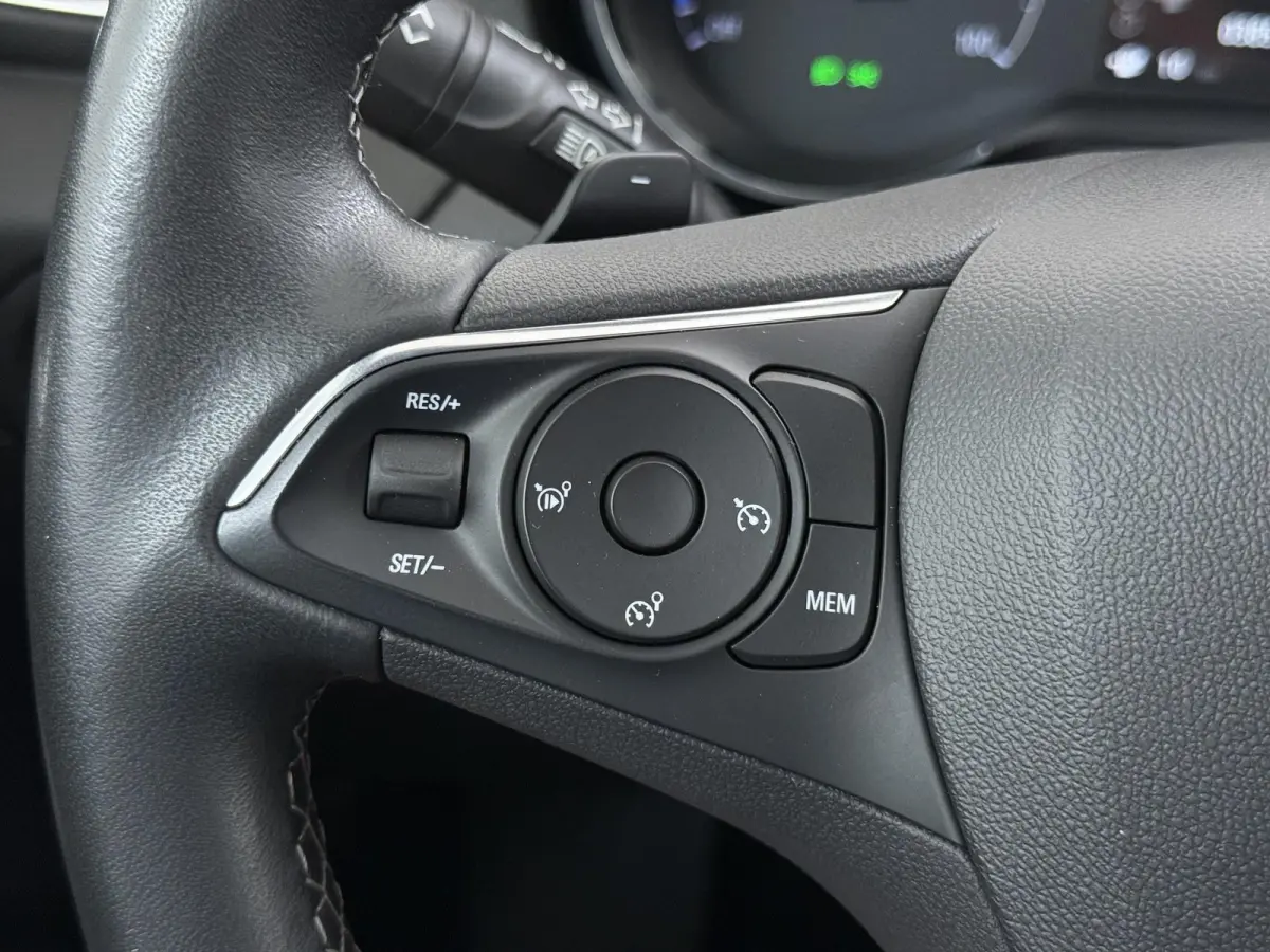 1.6 Turbo Hybrid Business Edition