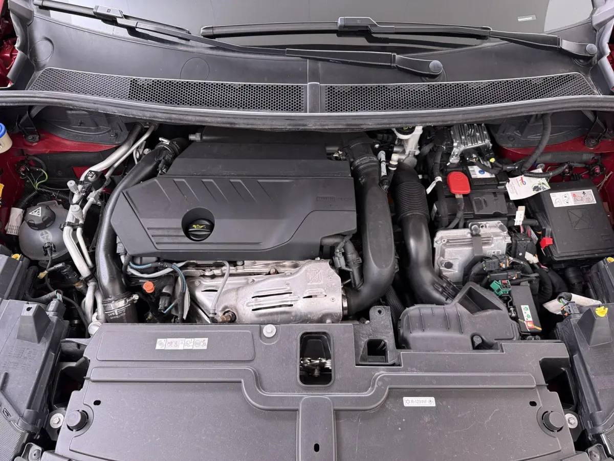 1.6 Turbo Hybrid Business Edition