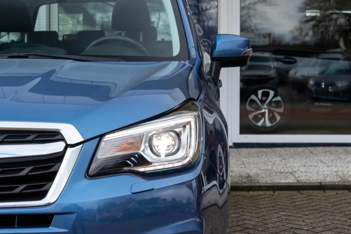 2.0 CVT Luxury | Trekhaak | Panoramadak | BI-LED |