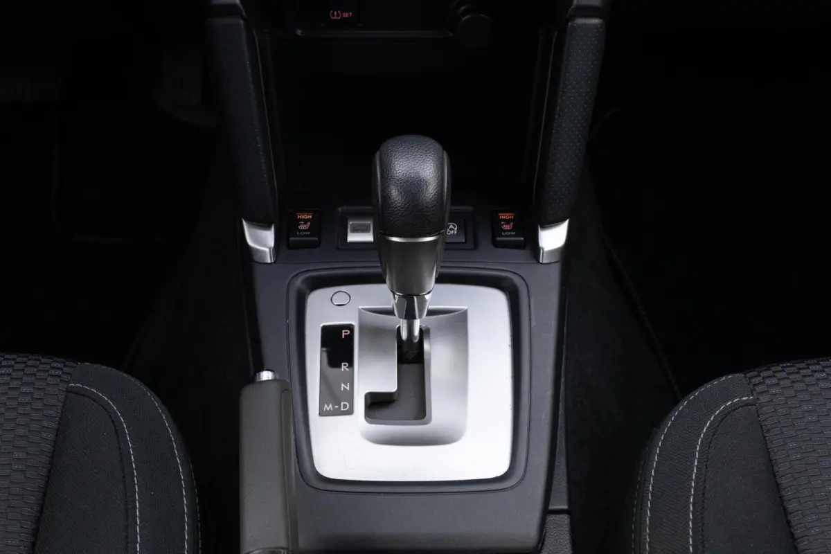 2.0 CVT Luxury | Trekhaak | Panoramadak | BI-LED |