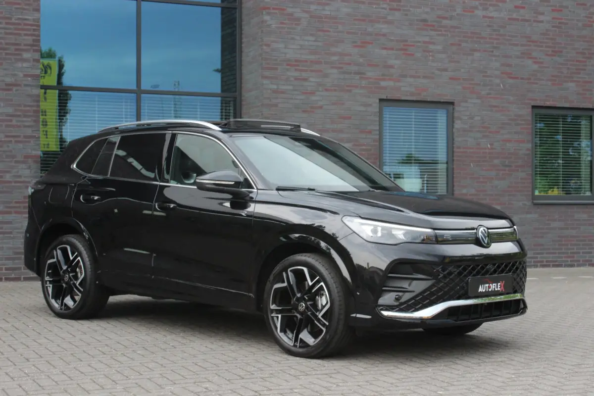 1.5 eHybrid R-Line Edition