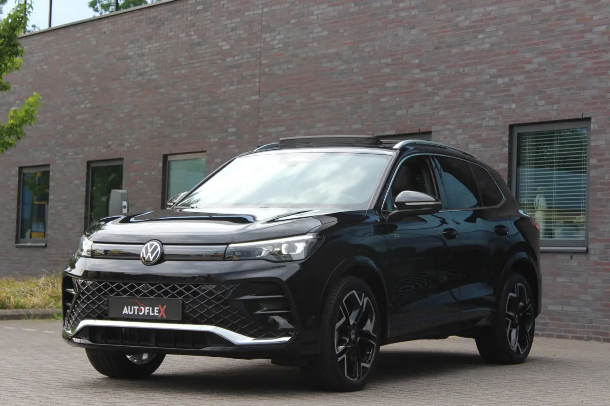 1.5 eHybrid R-Line Edition