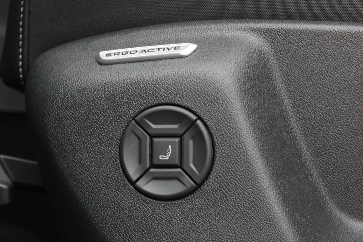 1.5 eHybrid R-Line Edition