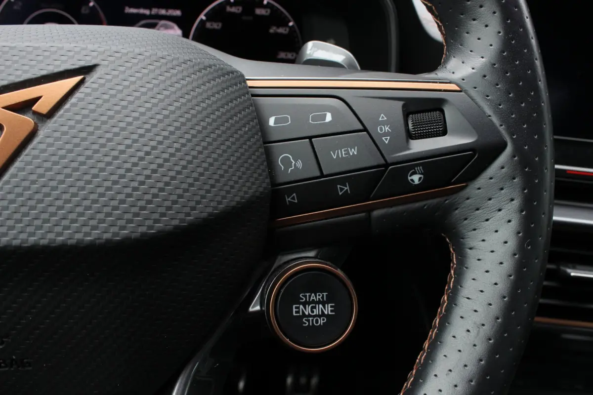 1.4 e-Hybrid Business