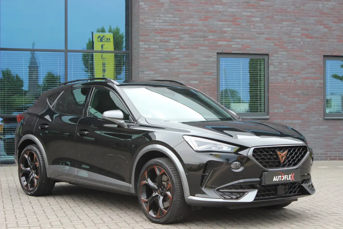 1.4 e-Hybrid Business