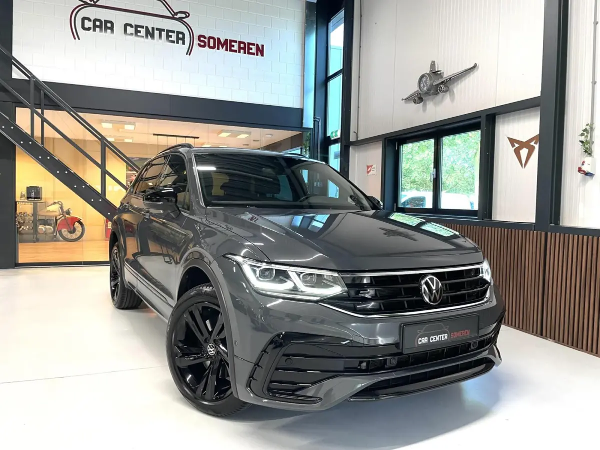 1.4 TSI eHybrid R-Line Business+ Black Style/Cam/ IQ LED/ Keyless