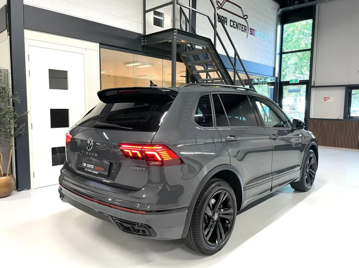 1.4 TSI eHybrid R-Line Business+ Black Style/Cam/ IQ LED/ Keyless
