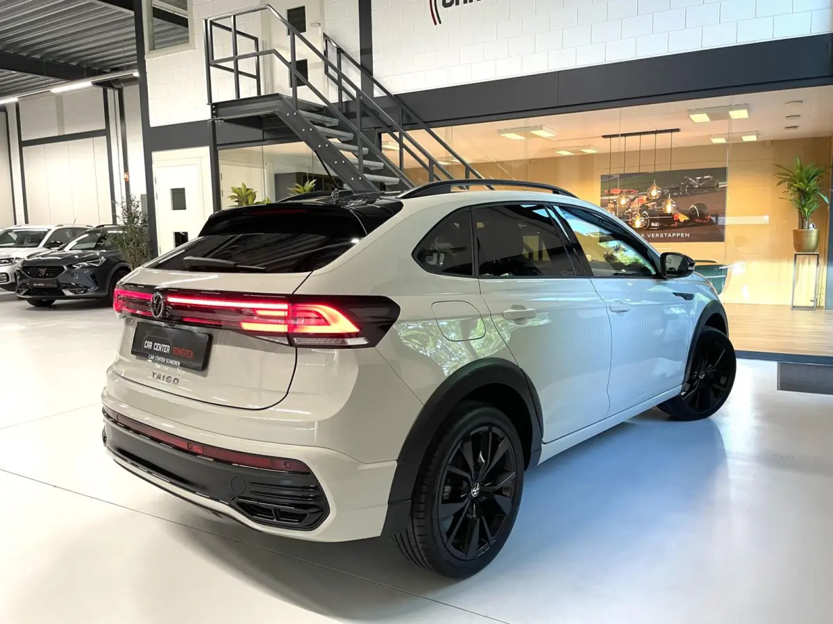 1.5 TSI R-Line Black Style/ Cam/ IQ LED/ 18''LMV/ Ascot Grey