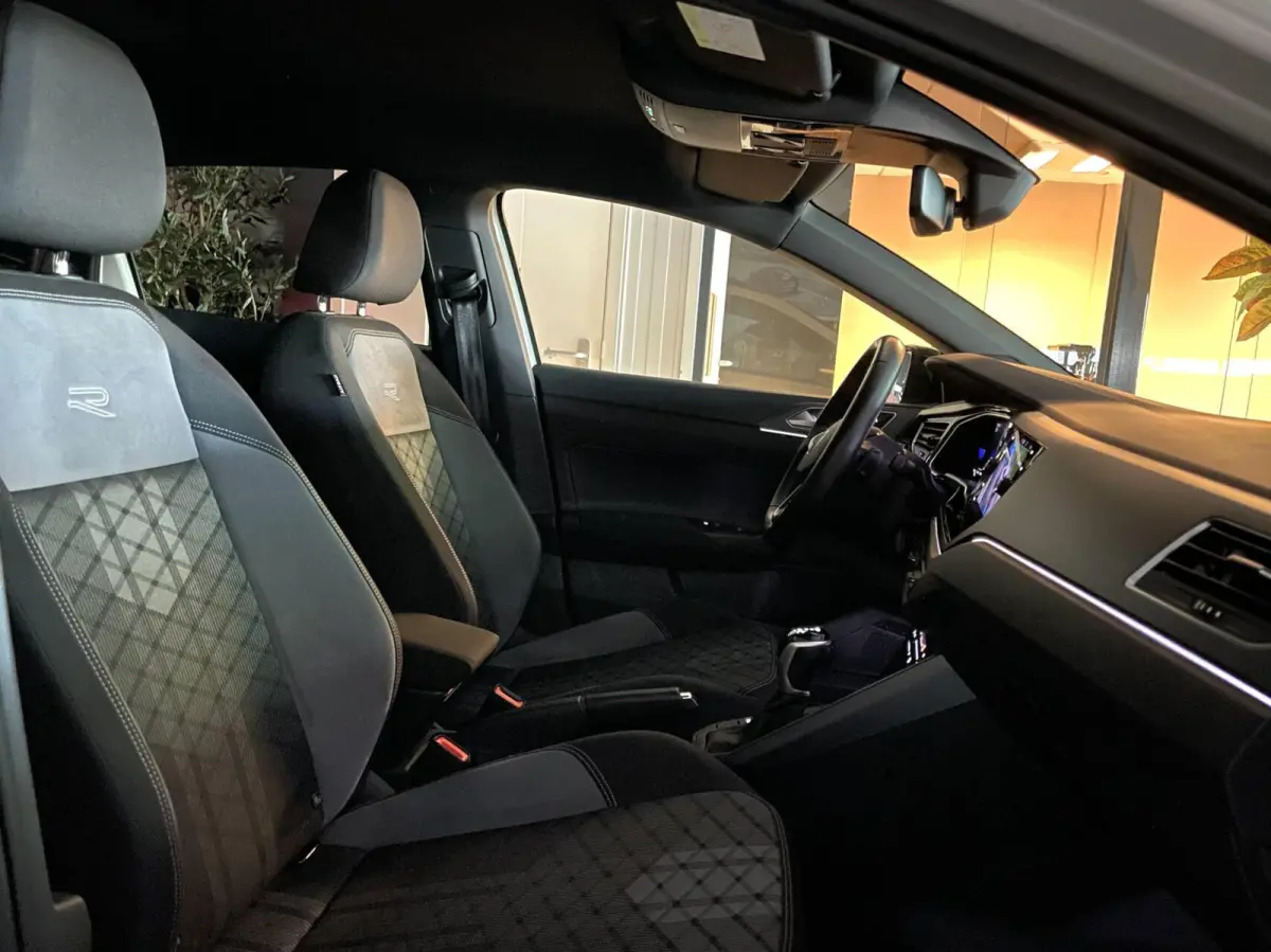 1.5 TSI R-Line Black Style/ Cam/ IQ LED/ 18''LMV/ Ascot Grey