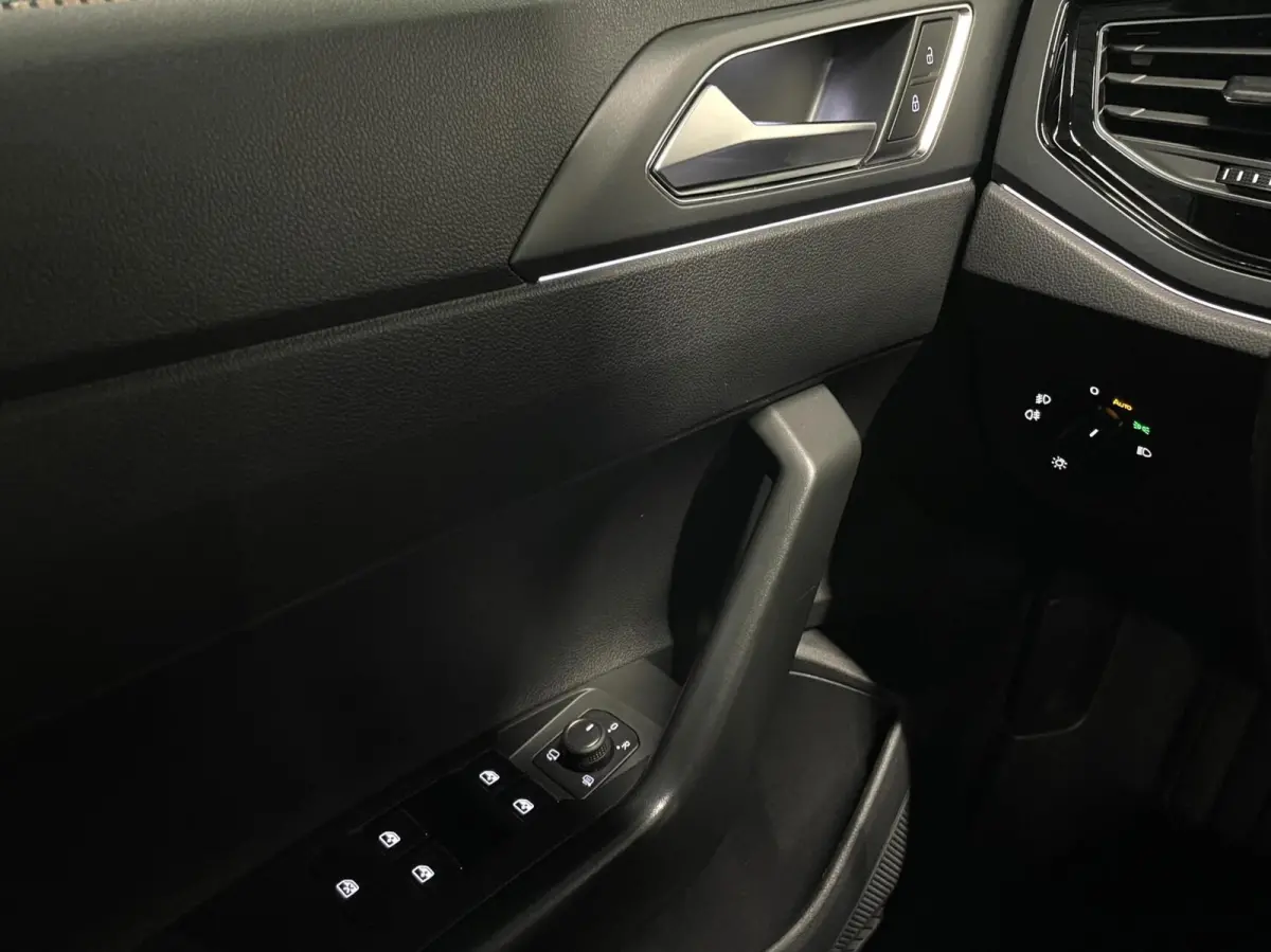 1.5 TSI R-Line Black Style/ Cam/ IQ LED/ 18''LMV/ Ascot Grey