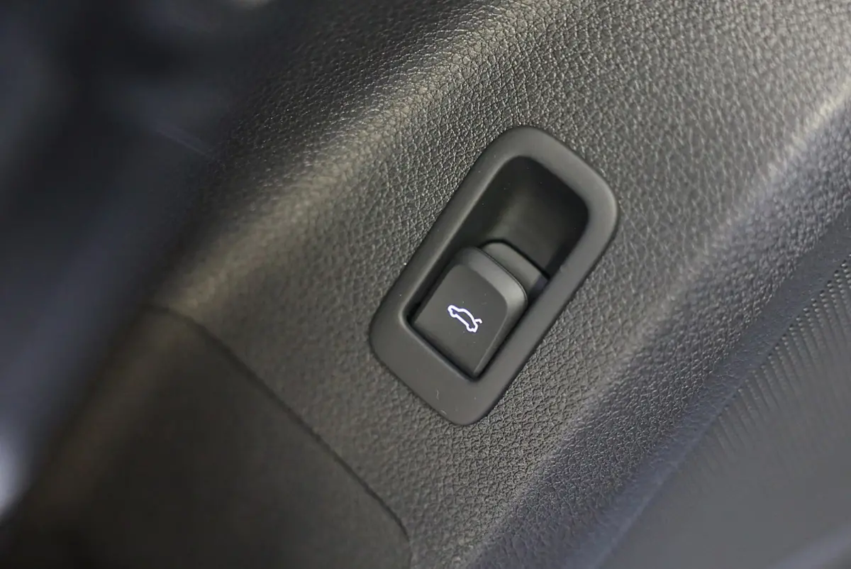 35 TFSI S Line / 150 PK / AUT / Virtual Cockpit / Navi / ACC / Open Panoramadak / Ecc / Led / Pdc / Trekhaak / 18 Inch