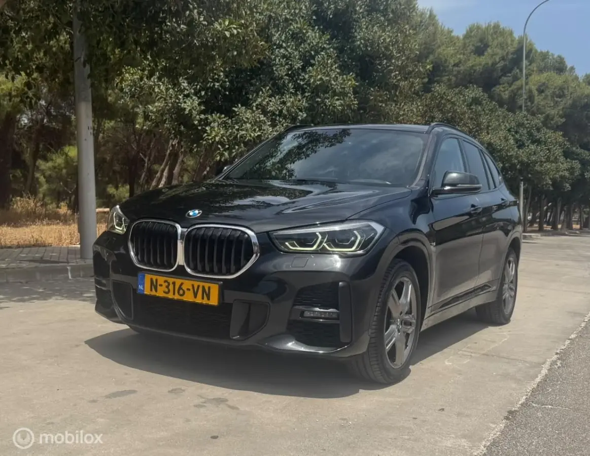 xDrive20i M Sport | Panoramadak | Head-Up Display