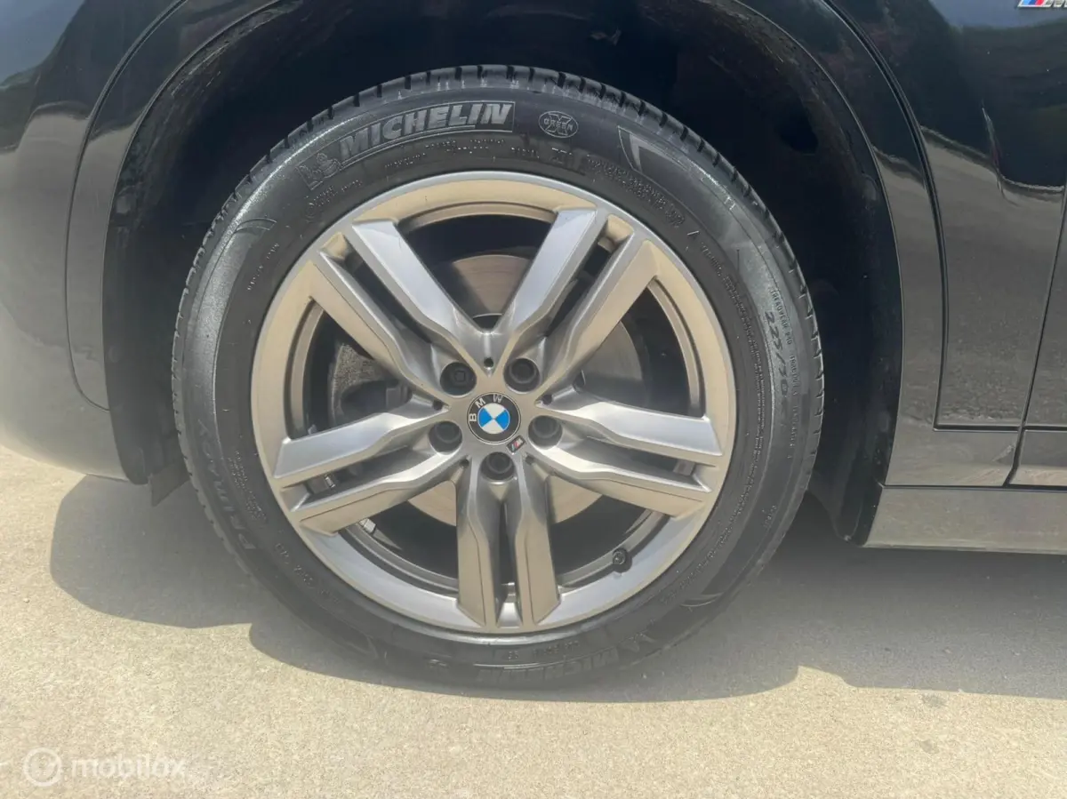 xDrive20i M Sport | Panoramadak | Head-Up Display