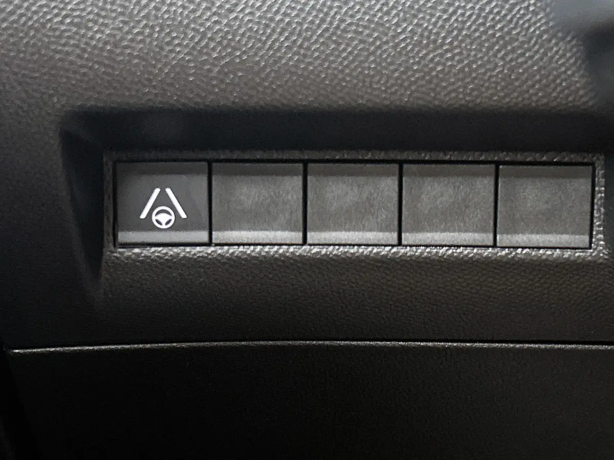 1.2 Hybrid 145pk GT Automaat | Navigatie | Camera Voor + Achter | Adaptieve Cruise Control | Climate Control | 17"LMV | Full-LED | Keyless Entry/Start |