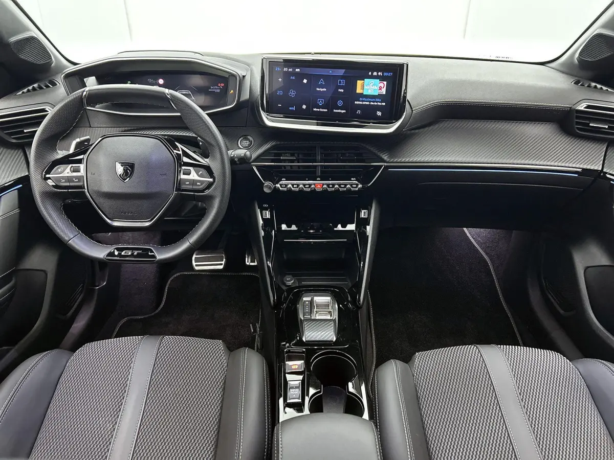 1.2 Hybrid 145pk GT Automaat | Navigatie | Camera Voor + Achter | Adaptieve Cruise Control | Climate Control | 17"LMV | Full-LED | Keyless Entry/Start |