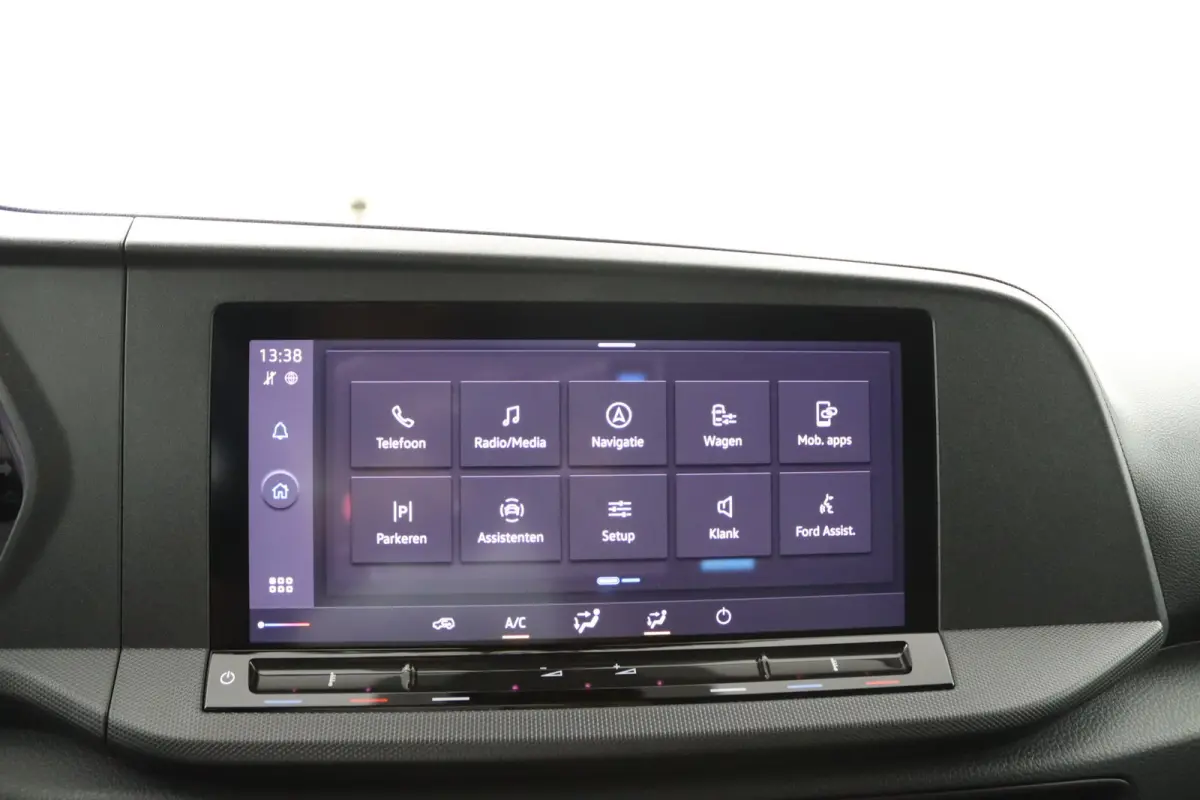2.0 EcoBlue L1 Trend | NIEUW! | GEEN BPM! | Trekhaak | 1500KG Trekgewicht | Navigatie | Airco | Schuifdeur | CarPlay/Android Auto | Bluetooth | Parkeersensoren | Bluetooth