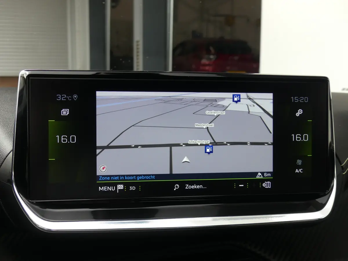 1.2 PureTech GT Pack | TREKHAAK | CAMERA | ADAPTIVE CRUISE | DODEHOEKDETECTIE | STOELVERWARMING | PARKEERSENSOREN V+A | APPLE CARPLAY / ANDRIOD AUTO | NAVI | LMV 17" |