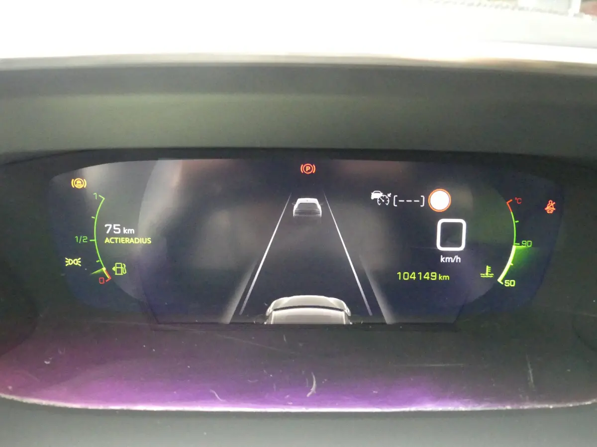 1.2 PureTech GT Pack | TREKHAAK | CAMERA | ADAPTIVE CRUISE | DODEHOEKDETECTIE | STOELVERWARMING | PARKEERSENSOREN V+A | APPLE CARPLAY / ANDRIOD AUTO | NAVI | LMV 17" |