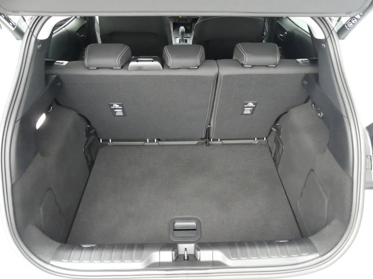 1.0 EcoBoost Titanium | TREKHAAK | CAMERA | STUUR+STOEL+VOORRUITVERWARMING | ELEKTRISCHE ACHTERKLEP | PARKEERSENSOREN | LMV 17" | NAVI |