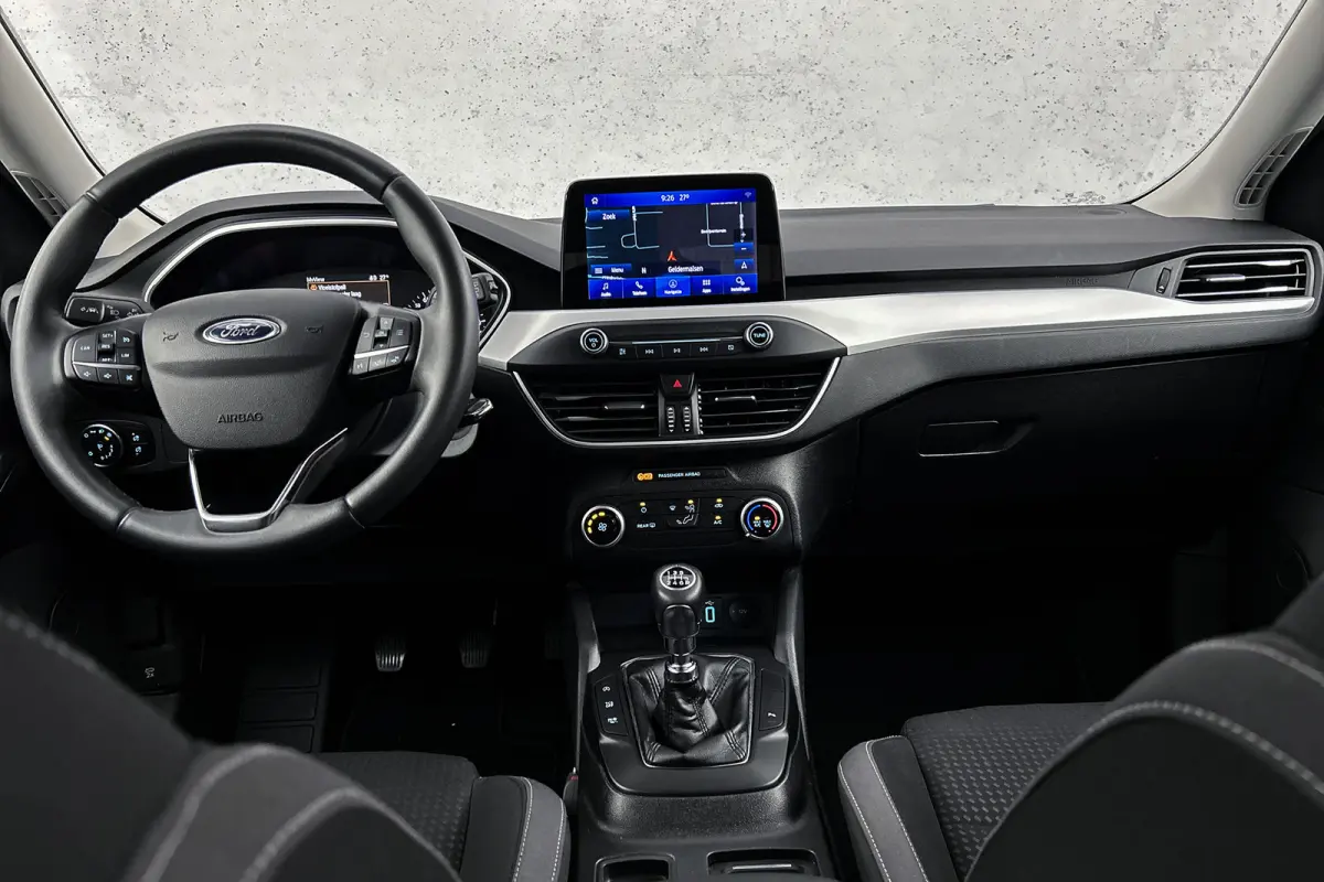1.0 EcoBoost Trend Edition Business | Camera | Apple Carplay