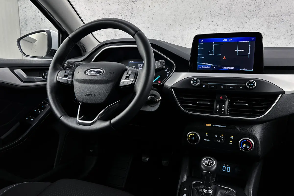 1.0 EcoBoost Trend Edition Business | Camera | Apple Carplay