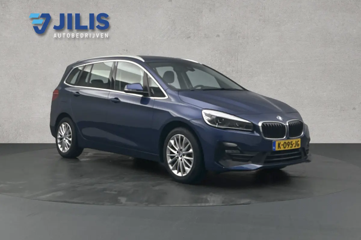 218i 7p. Executive | Camera | LED | Navigatie | Airco | Lichtmetalen velgen