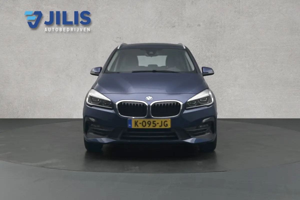 218i 7p. Executive | Camera | LED | Navigatie | Airco | Lichtmetalen velgen