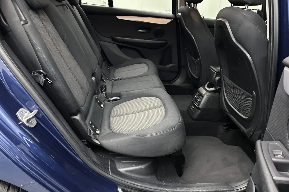 218i 7p. Executive | Camera | LED | Navigatie | Airco | Lichtmetalen velgen
