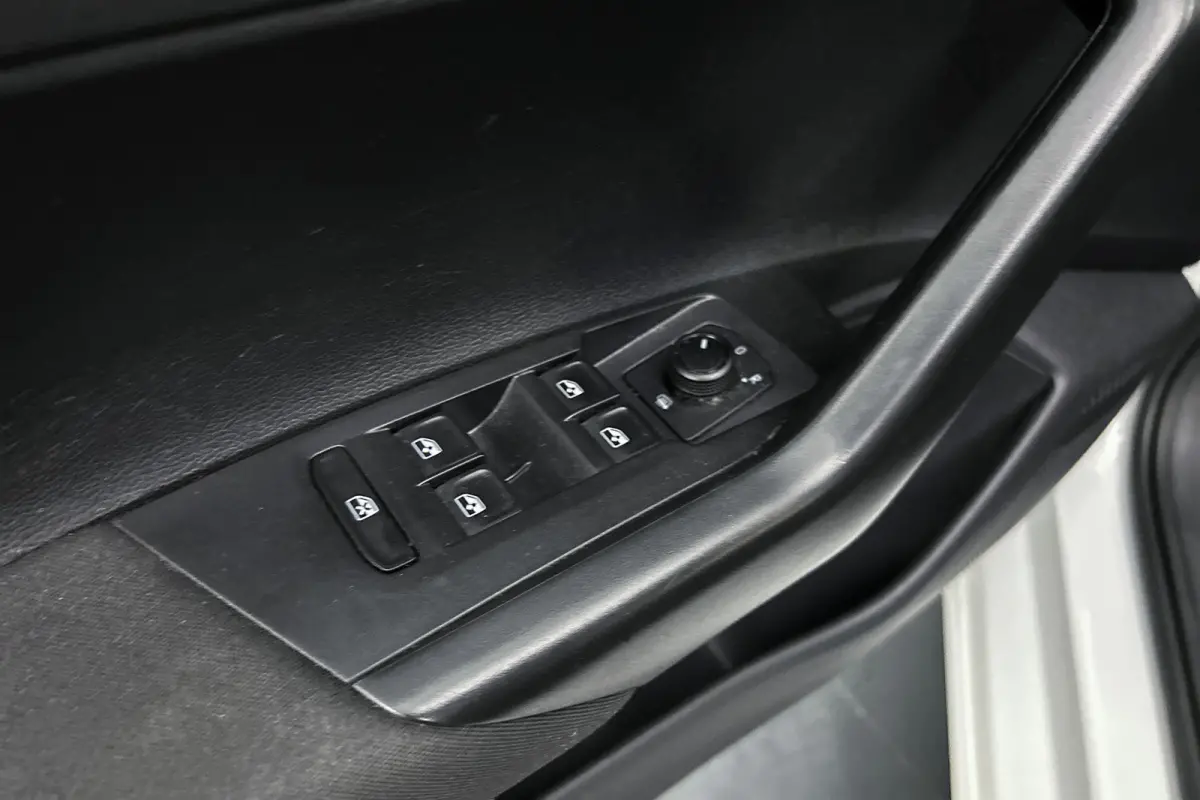 1.0 TSI Comfortline | Apple Carplay | Adaptieve cruise control